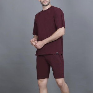Meilleures ventes, T-shirt d'été pour homme personnalisable OEM, ensemble court, 100% coton, séchage rapide, streetwear, couleur unie, ensemble de shorts de haute qualité - Product Image 3