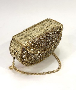 Bolso de Mano de Metal con Mosaico para Mujer, Diseño Personalizado con Asas de Latón Chapado en Oro, Ideal para el Día de San Valentín - Product Image 2