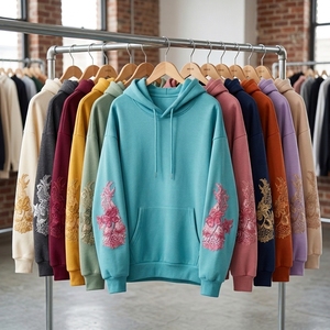 Sweat à capuche en polaire tendance avec poche kangourou et cordon de serrage - Product Image 6