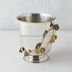 กระติกน้ำแข็งสแตนเลสสำหรับแคมป์ปิ้งและงานปาร์ตี้ ขายส่ง ปรับแต่งได้ตามต้องการ เป็นมิตรกับสิ่งแวดล้อม พร้อมหูหิ้ว - Product Image 6