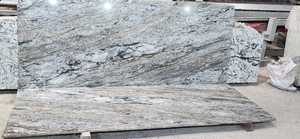 Plan de travail en granit aspect marbre blanc gris, surface polie, dalle prédécoupée pour îlot de cuisine et villa - Product Image 3