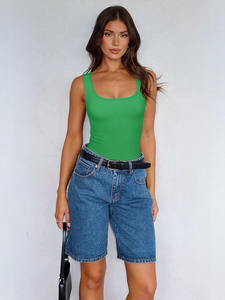 บอดี้สูทผู้หญิง ทรงรัดรูป กระชับสัดส่วน คอวี แขนกุด ช่วยเก็บหน้าท้อง เสื้อทรงเข้ารูป ใส่เที่ยวได้ ชุดฤดูร้อน 2026 - Product Image 3