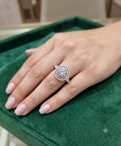 Elegante Anillo Solitario de Doble Círculo con Halo, Anillo de Compromiso con Diamante Americano Brillante, Anillo de Cóctel de Lujo, Joyería al por Mayor - Product Image 1
