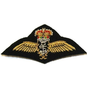 Black Gold Bullion Hand Embroidered Eco-Friendly Nonwoven Round <b>Sew</b>-<b>On</b> Felt <b>Patches</b> for Hat Beret Blazer & Peak Cap-Wholesale - Product Image 4