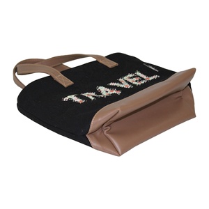 Bolsa de Cosméticos Portátil de Gran Capacidad, Fabricada con Lona Teñida de 12 Onzas, con Forro de Poliéster Acolchado Eva, Cierre de Cremallera Superior y Asa de PU, Ecológica - Product Image 3