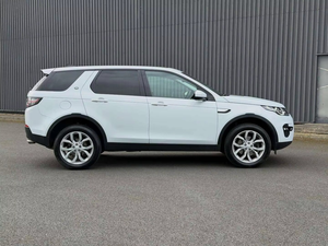 Véhicule utilitaire sport d'occasion 2024, finition HSE, moteur diesel 2.0, modèle automatique - Product Image 2