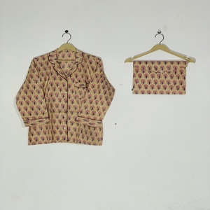 Ensemble de pyjama floral imprimé à la main de qualité supérieure 2026 - Vêtements de nuit en coton artisanal, pyjama et tenue d'intérieur d'été pour femme, cadeau - Product Image 2