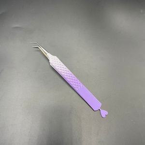 Pince à épiler à cœur double ton à 45 degrés Pince à épiler d'extension de cils en acier inoxydable de haute qualité - Product Image 4