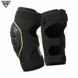 Protections de genoux rembourrées durables avec design en maille respirante et en cuir, soutien ergonomique et flexible pour les genoux, idéal pour le MMA, le Muay Thai - Product Image 3