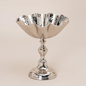 Cuenco de metal pulido hecho a mano con borde acanalado, estilo glamuroso para exhibir comida en fiestas - Product Image 2