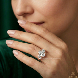 แหวนหมั้นเพชรโมอิสซาไนต์ทรงรีและทรงหยดน้ำสามเม็ด ทองคำขาว 14K สำหรับผู้หญิง แหวนเจ้าสาวสุดหรู - Product Image 6