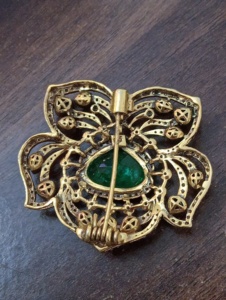 Broche en dobleto verde con baño de oro y piedra polki en plata 925 para boda, broche hecho a mano para hombre, para fiesta. - Product Image 5