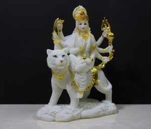 Estatua de la Diosa Durga de Resina Blanca con Detalles en Lámina de Oro, Hecha a Mano, Estilo Art Deco, Sherawali Mata Montada en un León, para Mesa o Templo en Casa - Product Image 4
