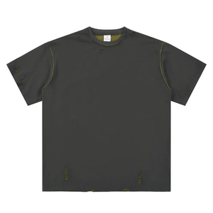 เสื้อยืดโอเวอร์ไซส์ทรงบ็อกซี่ ผ้าคอตตอน 100% หนานุ่ม ซักย้อมสีแบบแอซิดวอช ตัดเย็บแบบครอป ตัดต่อผ้าแบบแพนเนล รับผลิตตามสั่งขายส่ง (OEM) - Product Image 3