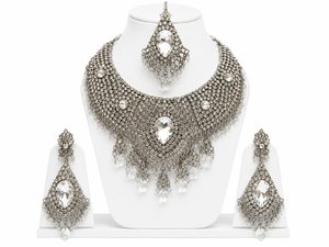 Parure de bijoux vintage en cristal plaqué argent, collier et boucles d'oreilles, strass taille poire, style mariage et mariée pour femme - Product Image 1