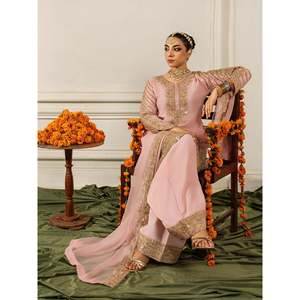 Ensemble de vêtements de soirée pour femmes de créateur avec bas et ensemble Dupatta - Product Image 5