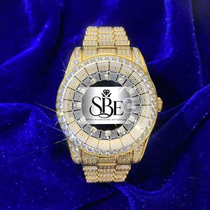 Reloj de Lujo Más Vendido en Acero Inoxidable Plateado con Incrustaciones de Diamantes Moissanite, Movimiento de Cuarzo, Calibre ETA, Esfera de Cristal de Zafiro - Product Image 1