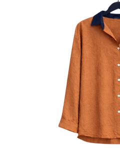 Ensemble deux pièces décontracté pour femme : chemise orange rouille et pantalon large bleu marine en coton et lin – Fabricant OEM personnalisé - Product Image 3