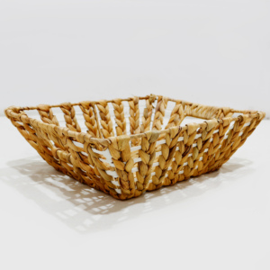 Panier de rangement rectangulaire en rotin naturel, style rustique, organisateur polyvalent pour un rangement soigné - Product Image 1