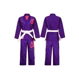 Uniforme de Karate al por Mayor, 100% Algodón, Estilo WKF, Blanco y Negro, para Niños y Adultos, Logotipo Personalizado, Fábrica en Pakistán - Product Image 1