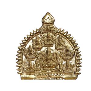 Lámpara Ashtalakshmi hecha a mano de 8 pulgadas en latón Artículo de decoración para el hogar Hecho EN LA India Hecho a mano - Product Image 2