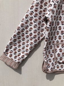 Chaqueta Acolchada de Algodón 100% con Diseño de Rayas en Patchwork, Unisex, Hecha a Mano, Cosida a Mano, Ecológica, Transpirable, de Secado Rápido, para Todas las Temporadas - Product Image 3