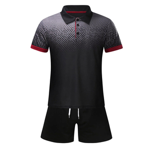 Conjunto Deportivo de Polo y Pantalones Cortos para Hombre, Diseño de Puntos Rojos sobre Negro, Cómodo, Nuevo, Moderno, Tejido, Ropa de Verano - Product Image 1