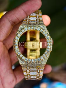 Conjunto de Reloj y Brazalete de Oro con Incrustaciones de Moissanita Estilo Hip Hop, Hecho a Mano - Product Image 6