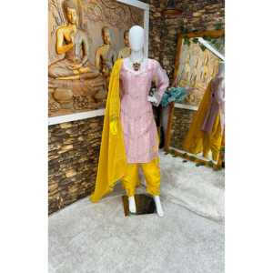 Valam Fashion - Hermoso Salwar Kameez Rosa de Poliéster, Talla L, para Fiestas, con Top, Dhoti y Dupatta, con Elegante Trabajo de Moti - Product Image 5