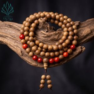 Vente en gros de bijoux en bois d'agar unisexe, collier Mala naturel de 108 perles avec 100 perles de bois d'agar vietnamien et 8 perles de corail rouge pour usage quotidien - Product Image 3