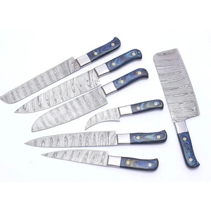 Juego de Cuchillos de Chef Profesionales de Acero de Damasco Hechos a Mano por Ahmad Fabric, 7 Piezas, Mango de Resina, Funda de Cuero, Diseño Moderno, Personalizable - Product Image 3