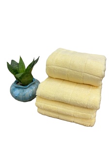 Ensemble de serviettes de bain en coton 100% du Vietnam, écologiques, à séchage rapide, absorbantes, douces, couleurs personnalisées - Product Image 2