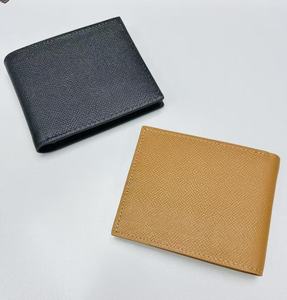 Portefeuille Homme Vintage en Cuir Véritable Court Pliant avec Porte-Cartes Multiples et Double Compartiment à Monnaie en Cuir de Vachette Décontracté - Product Image 1