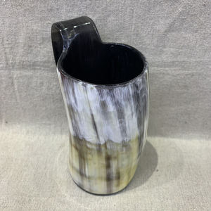 Mug à boire en corne de style médiéval Viking pour vin et bière, mugs à boire uniques, parfaits pour les fêtes, les mariages et autres événements. 2026 - Product Image 1
