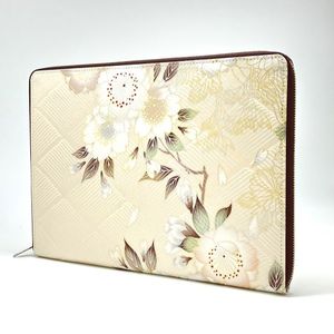 Étui pour ordinateur portable en soie Sakura-Kyoto Yuzen - Product Image 5