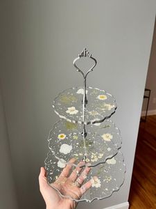 Designer Resin <b>Cake</b> <b>Stand</b> with Smooth Polished Finish for Luxury Dessert Presentation and Party Display - Product Image 3