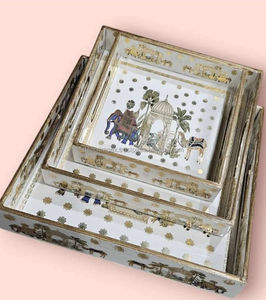 Plateau en bois moderne de haute qualité pour servir avec un design imprimé Idéal pour une utilisation en cuisine Fêtes Décoration de style fermier en provenance d'Inde - Product Image 1