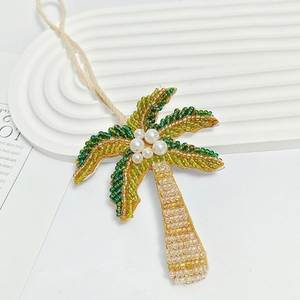 Porte-clés brodé à la main avec perles, artisanat coloré, cadeau artisanal pour anniversaire, anniversaire de mariage et festivals - Product Image 1
