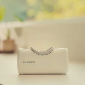 เครื่องกำจัดกลิ่นกายพลาสมาแบบพกพา PlaDeo Bio Plasma Deodorant Compact สำหรับสุขอนามัยส่วนบุคคลและการดูแลกลิ่นกาย - Product Image 2