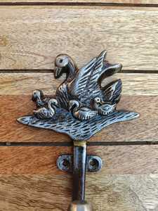 Vintage Metal Swan <b>Wall</b> <b>Hook</b> - Rustic Cast Iron Animal Decorative Hanger - Heavy Duty <b>Wall</b> Mount <b>Hook</b> <b>for</b> Coats Bags and <b>Keys</b> - Product Image 2