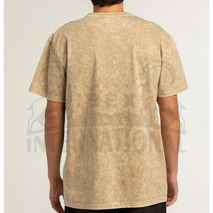 เสื้อยืดผู้ชายสไตล์ลำลอง ผ้าฝ้าย 100% ทรงปกติ ล้างสีแบบแอซิดวอช พร้อมคุณสมบัติป้องกันรอยยับและระบายอากาศได้ดี - Product Image 3