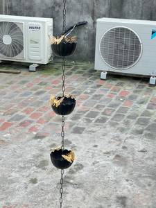 Chaîne de pluie carrée moderne et traditionnelle de haute qualité, faite à la main, en cuivre poli, design personnalisable, noire, pour jardin extérieur - Product Image 6