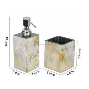 Juego de Baño de Cuatro Piezas de Resina Impresa de Alta Calidad con Diseño Artístico Personalizado, Kit de Accesorios de Tocador Moderno y Lujoso - Product Image 5