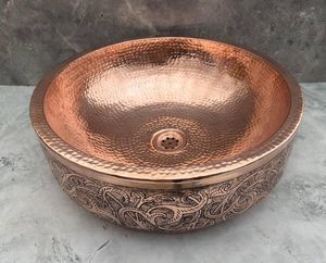 Lavabo Redondo de Cobre Premium Hecho a Mano, Lavabo Decorativo para Baño, Colección de Lujo Atemporal - Product Image 2