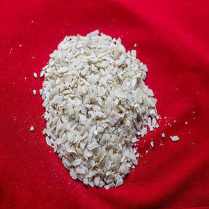 Nuevas Hojuelas de Poha Blanca Cruda India de Cosecha Reciente - Baja en Carbohidratos, Sin Gluten, Baja en Grasa, Sin Azúcar, Cocción en 2 Minutos, Hechas a Mano, Envasadas al Vacío, Bolsa a Granel - Product Image 3