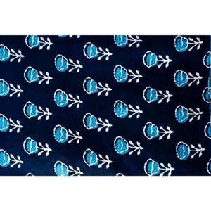 ผ้าฝ้ายพิมพ์ลายดอกคุณภาพสูงสำหรับตัดเย็บเสื้อผ้า งานฝีมือ งานควิลท์ เนื้อผ้านุ่ม ระบายอากาศได้ดี เหมาะสำหรับใส่ในชีวิตประจำวัน - Product Image 5