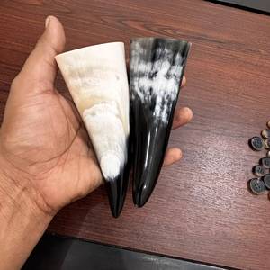 Ventouse en corne de vache naturelle de qualité supérieure pour la thérapie Hijama, traitement traditionnel Hijama, ventouse en corne de vache faite à la main, usine OEM - Product Image 4