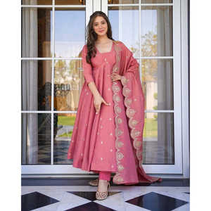 Hermoso Vestido de Fiesta de Algodón con Pantalón y Dupatta Completamente Cosidos para Salwar Kameez - Product Image 1