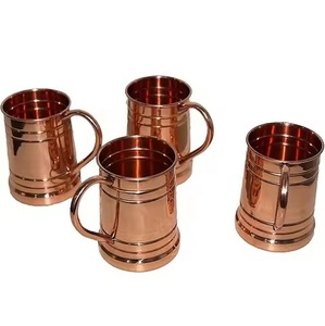 Regalos: Botella de agua de cobre con 2 vasos de vidrio martillado, diseño minimalista, tapas incluidas. - Product Image 2