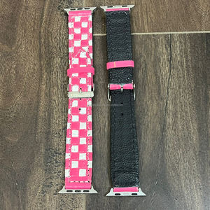 สายนาฬิกา Apple Watch หนังแท้แฟชั่น ดีไซน์ลายตารางหมากรุก ทำมือ งานฝีมือ สายเปลี่ยนสำหรับทุกเพศ - Product Image 6